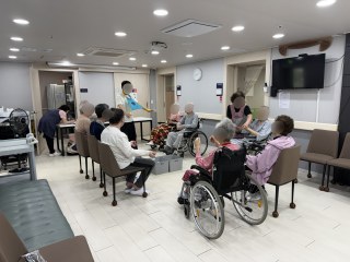 2026년 5월 셋째 주 신체 프로그램_실버 스포츠 ‘바운스볼 활동’